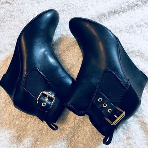 Black wedge ankle boots New